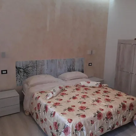 Peonia La Casa...... Vacanze Per Tutti * Řím